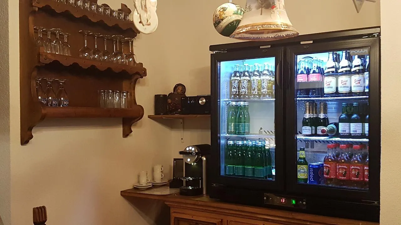 Pension Haus Sanz Wiedeń Pensjonat