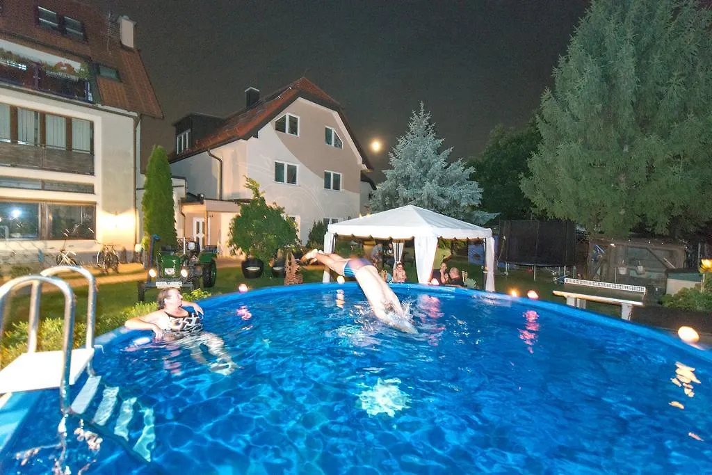 *** Affittacamere Pension Haus Sanz Vienna Austria